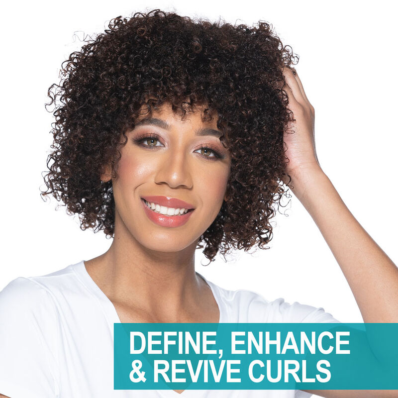 CHI Aloe Vera Moisturizing Curl Cream, 5 Oz. Model Hair