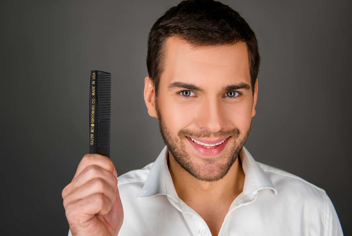 RAZOR MD Signature Black Comb