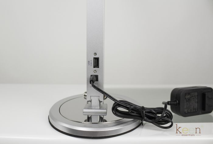 Slimline Daylight LED Table Lamp